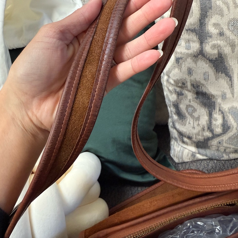 Vintage Patricia Coach crossbody bag - Picture 12 of 14